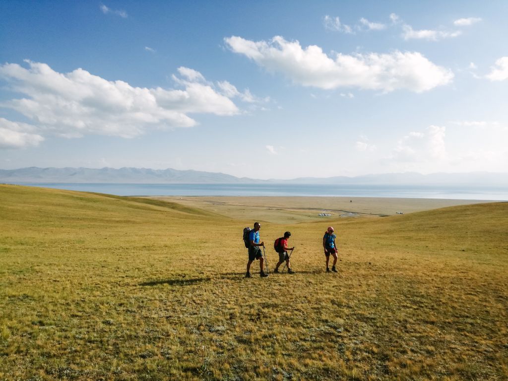 La terra delle aquile: tra natura mozzafiato e tradizioni millenarie
Fabio Bianchi